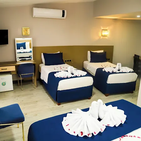 Safari Szálloda 3*