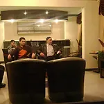 Hotel Safari 3*