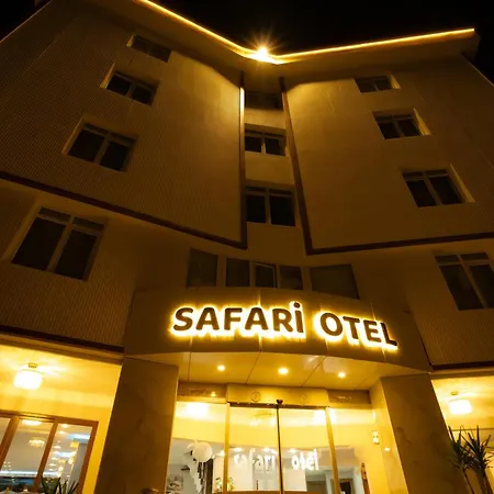 Hotel Safari 3*