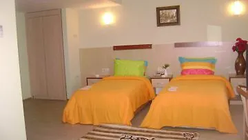 Safari ホテル 3*