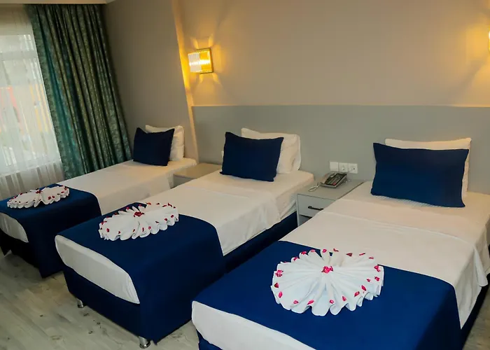 Hotel Safari 3*