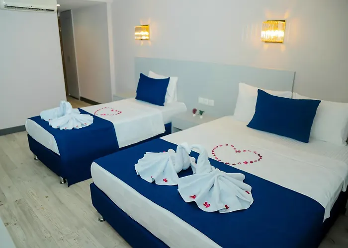 Hotel Safari 3*