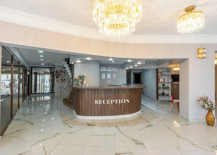 Safari Hotel