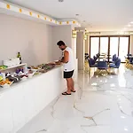 Otel Safari 3*
