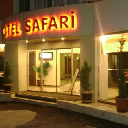 Safari Hotel